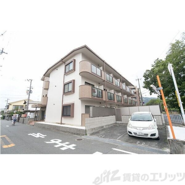 プレステージKの物件外観写真