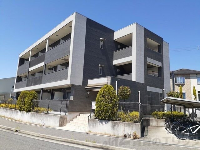 ヴェール　シュマンの物件外観写真