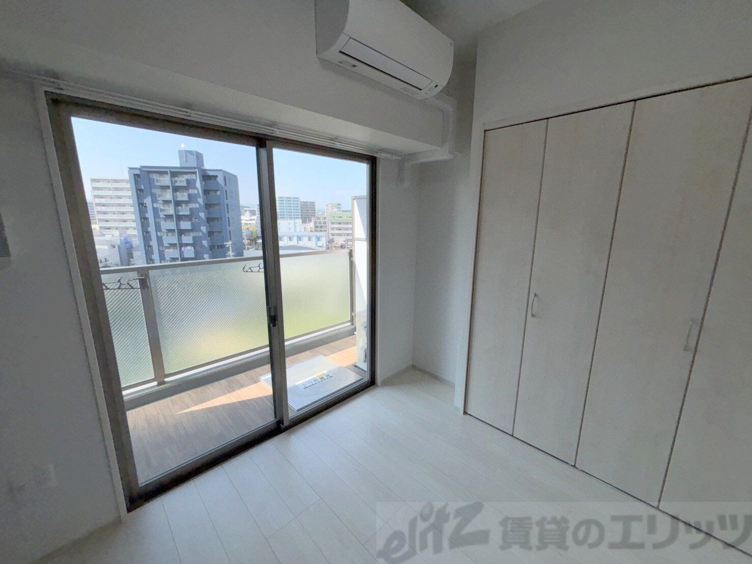 ライブガーデン江坂IXの物件内観写真