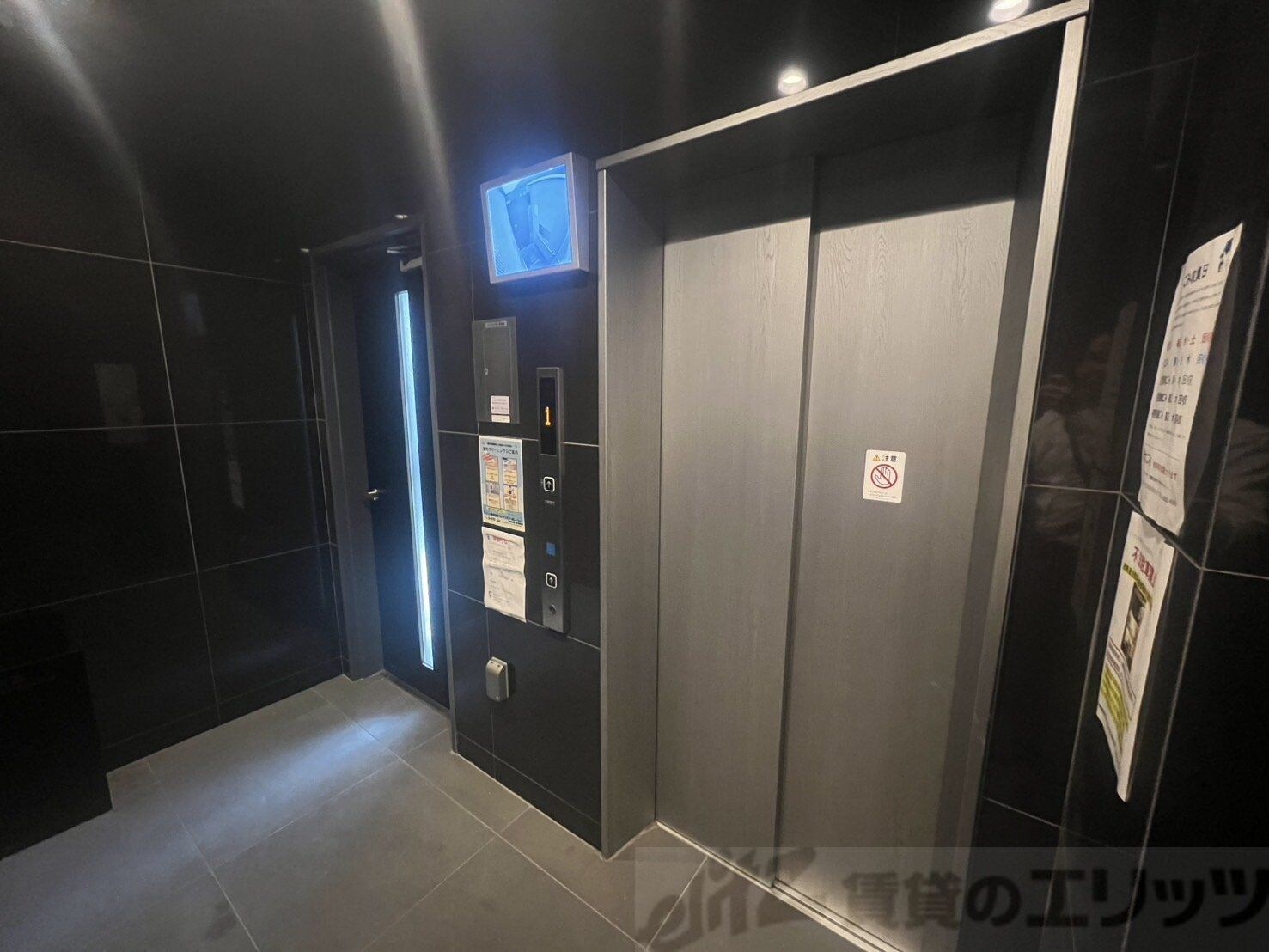 プレサンス江坂クォーレの物件内観写真