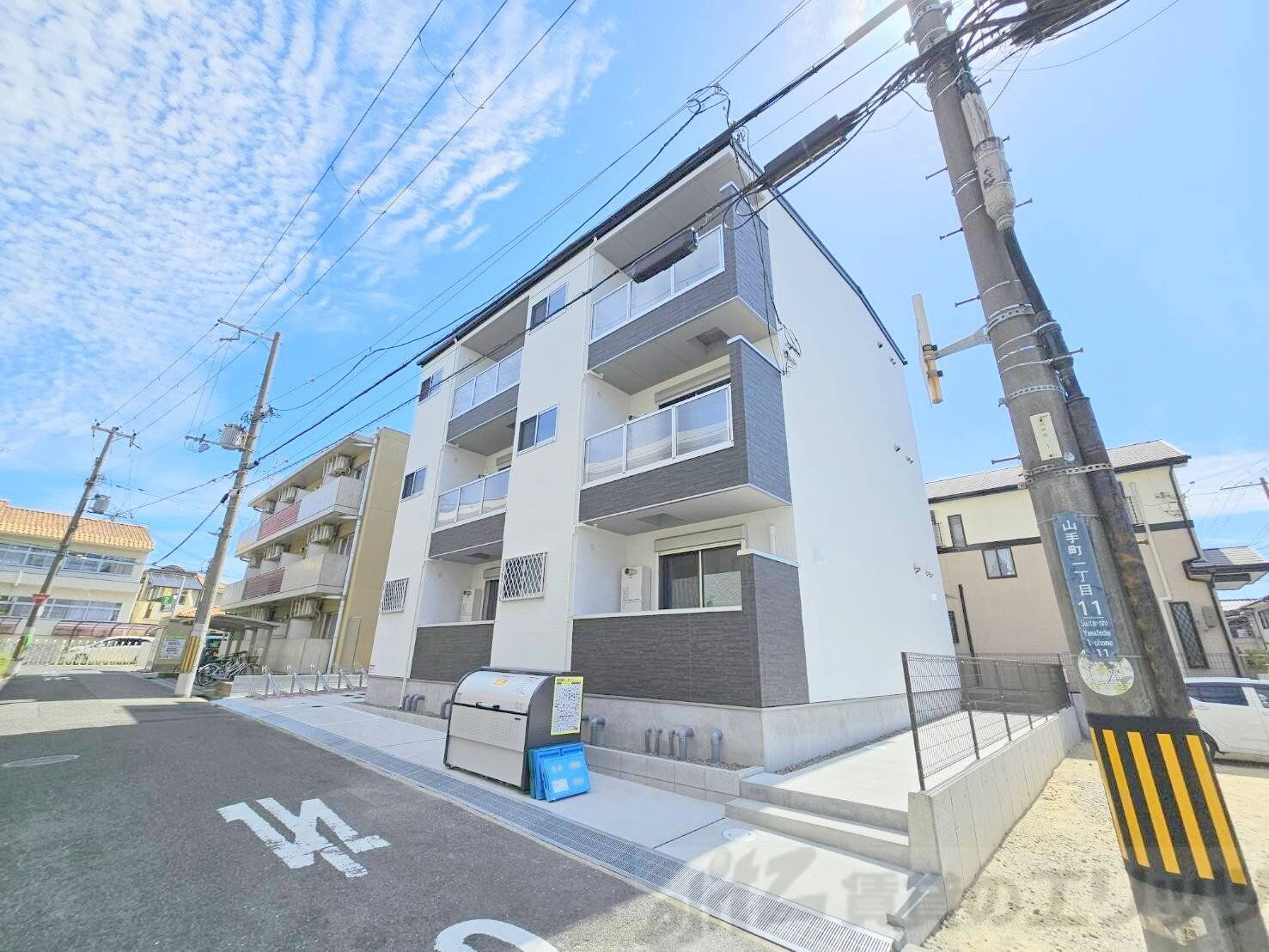 Villa　41　YAMATE　SUITAの物件外観写真