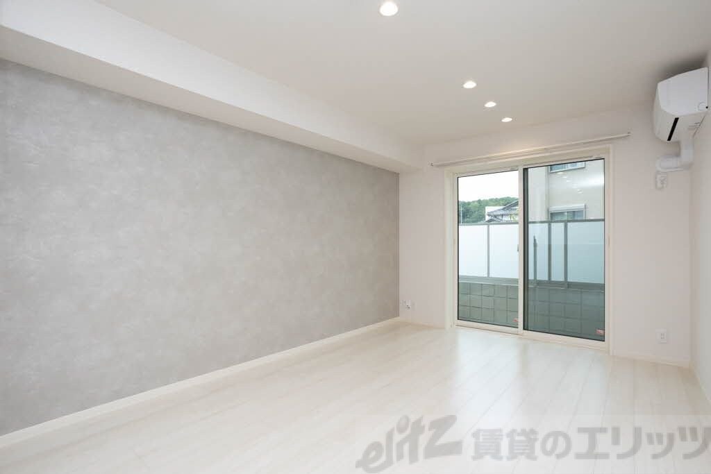 グランファミール箕面小野原の物件内観写真