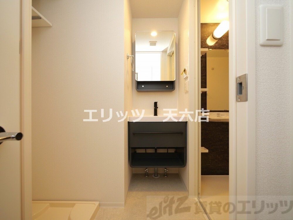 セレニテ新大阪エクラの物件内観写真