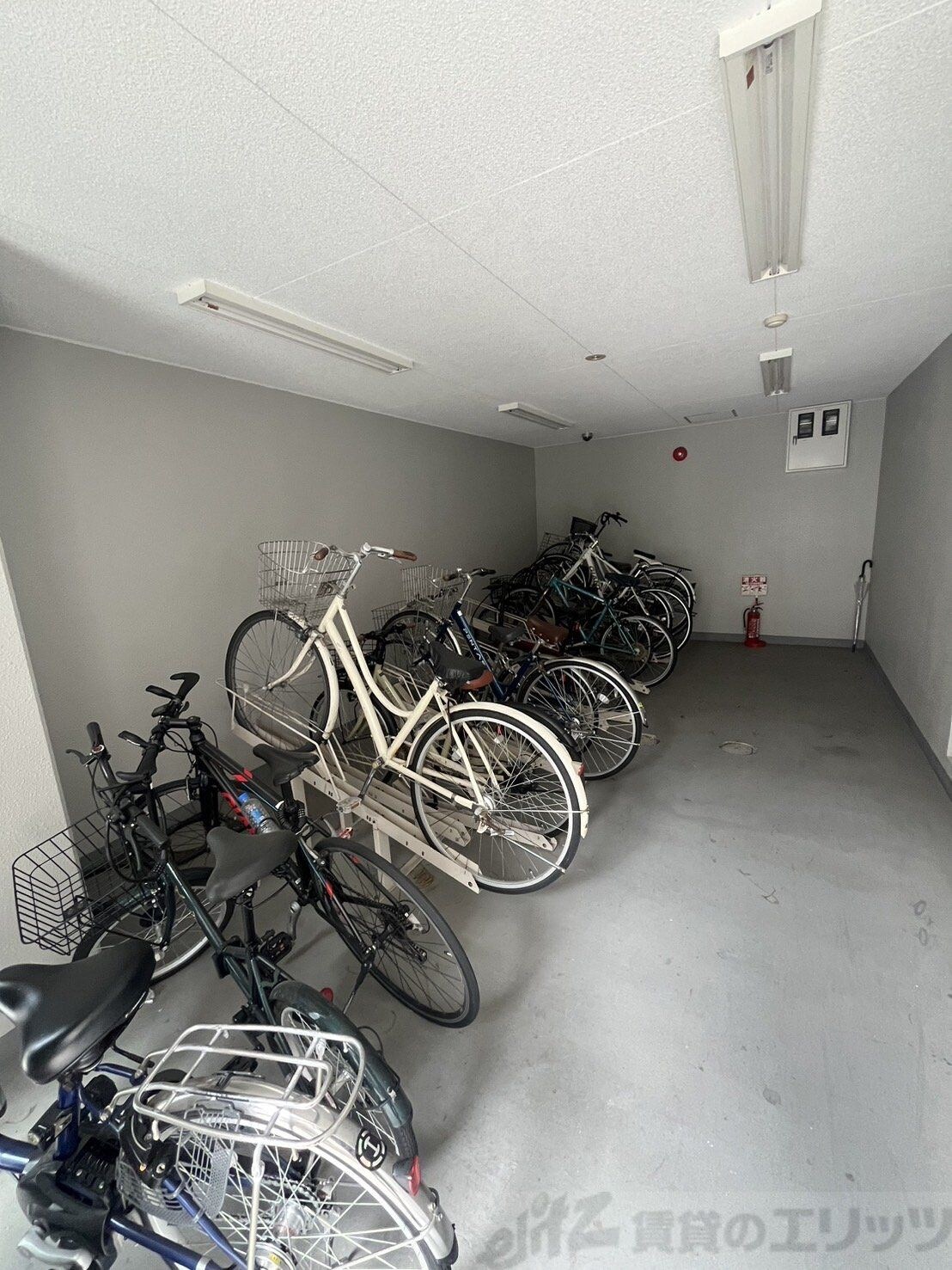 ラ・フィーネ江坂の物件内観写真