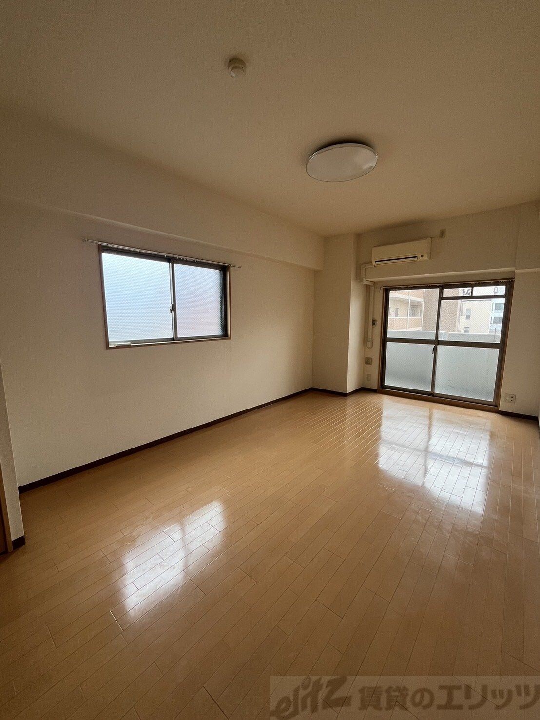 ラ・フィーネ江坂の物件内観写真