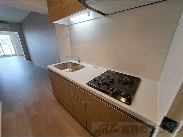 スプランディッド江坂DUEの物件内観写真