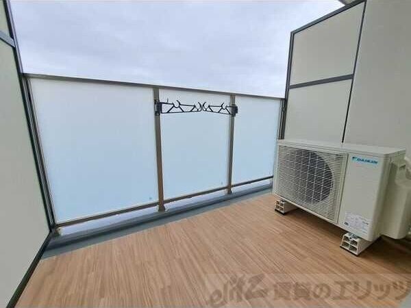 スプランディッド江坂DUEの物件内観写真