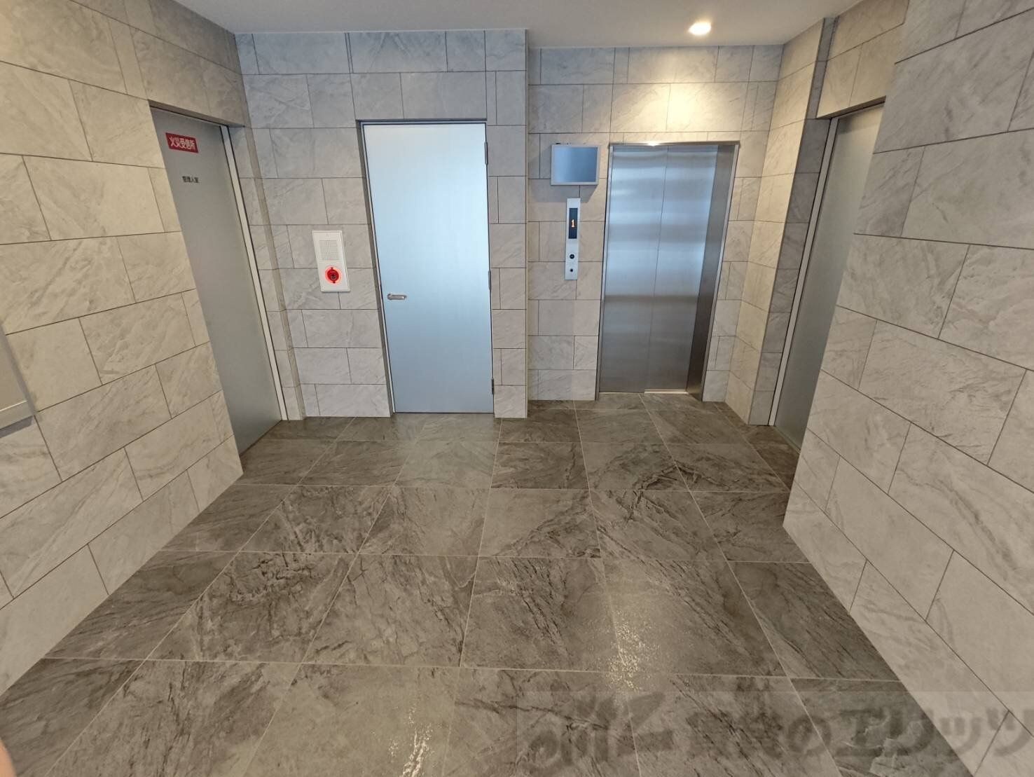 ライブガーデン江坂VIIIの物件内観写真