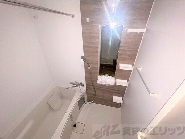 セレニテ東梅田アリエの物件内観写真