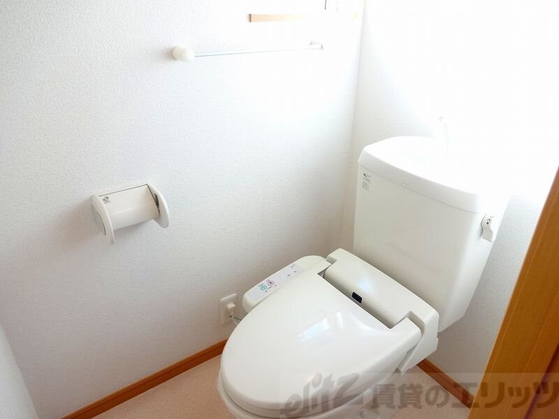 ラフレシールの物件内観写真