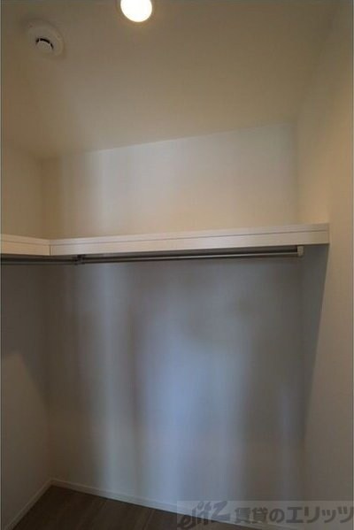 アヴェニール中崎の物件内観写真