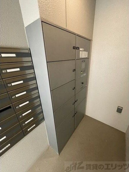 エストーネ江坂の物件内観写真