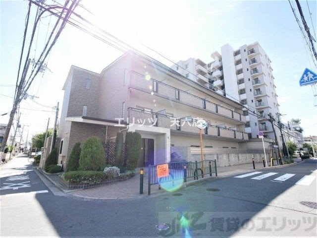 ｓｕｐｅｒｂｅ　ＥＳＡＫＡの物件外観写真