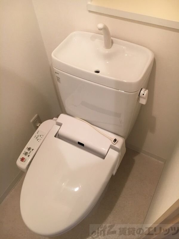 クレグラン北梅田の物件内観写真