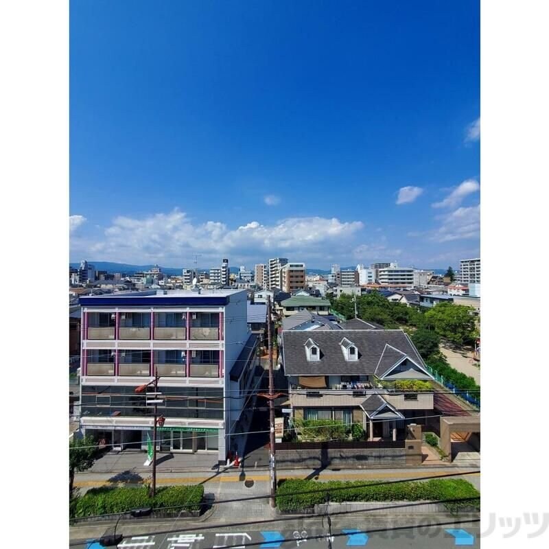 フジロイヤルローズコートの物件内観写真