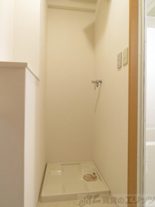 ラトゥール江坂の物件内観写真