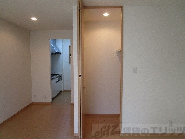 スタティオ正雀の物件内観写真