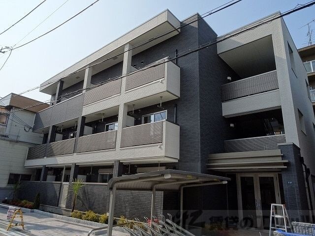 プリマヴェーラの物件外観写真