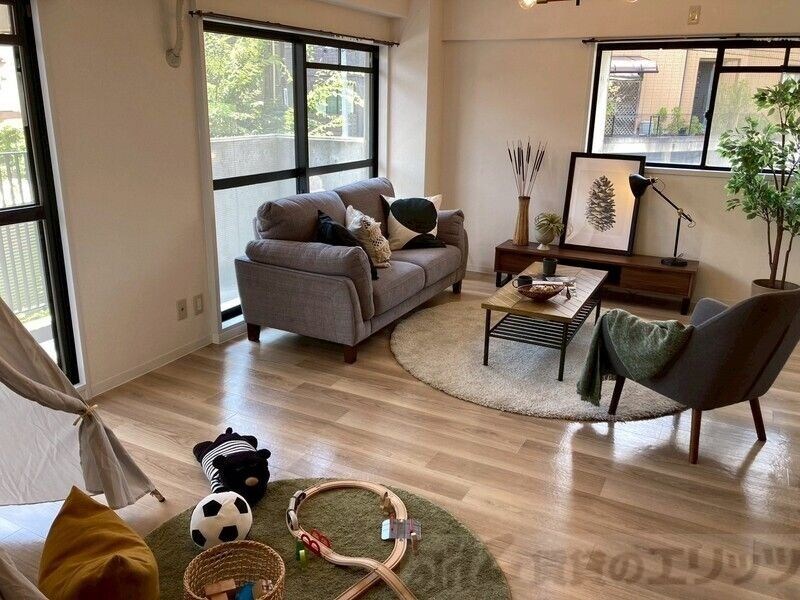 ラジュニール春日丘の物件内観写真