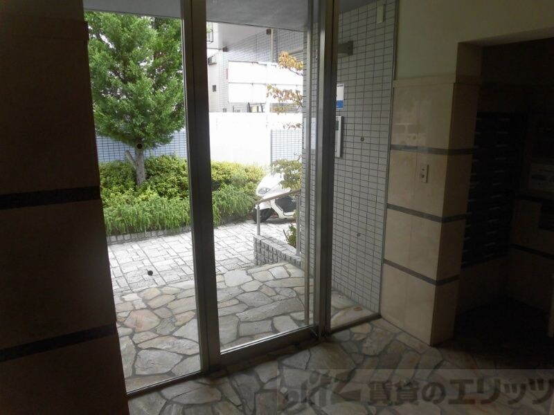 フロンティア中川の物件内観写真