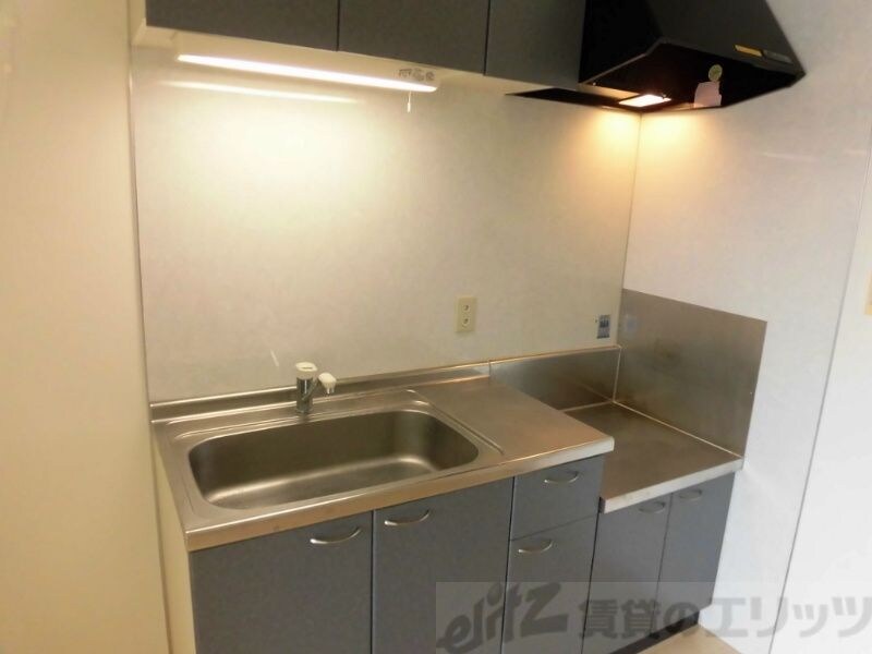 フロンティア中川の物件内観写真