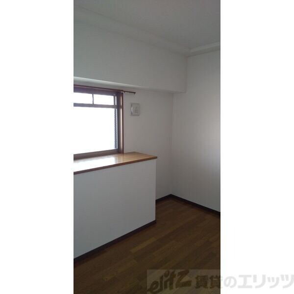 リアライズ安威の物件内観写真