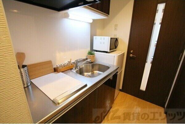 アスール江坂の物件内観写真