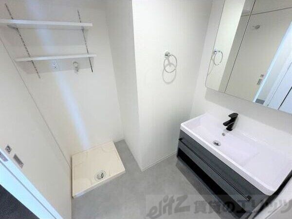 セレニテ新大阪グランデ　シュッドの物件内観写真