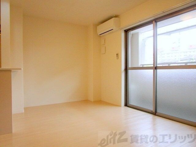 ラ・ジュネスSENRIの物件内観写真