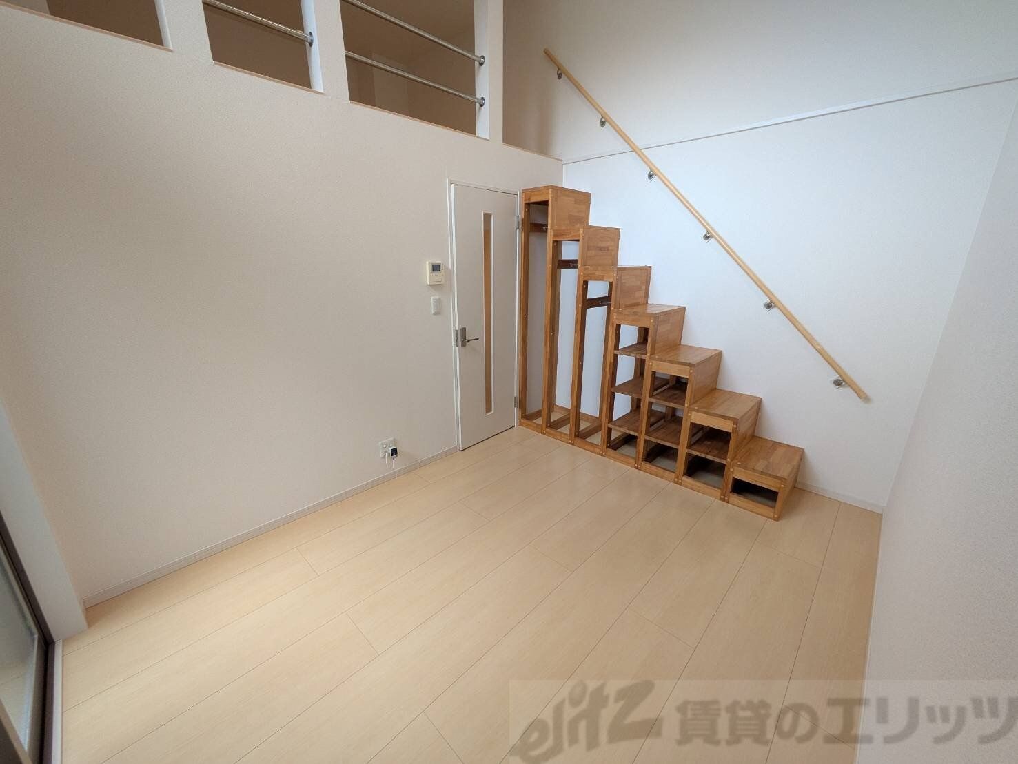 Alpha Stage APMIIの物件内観写真