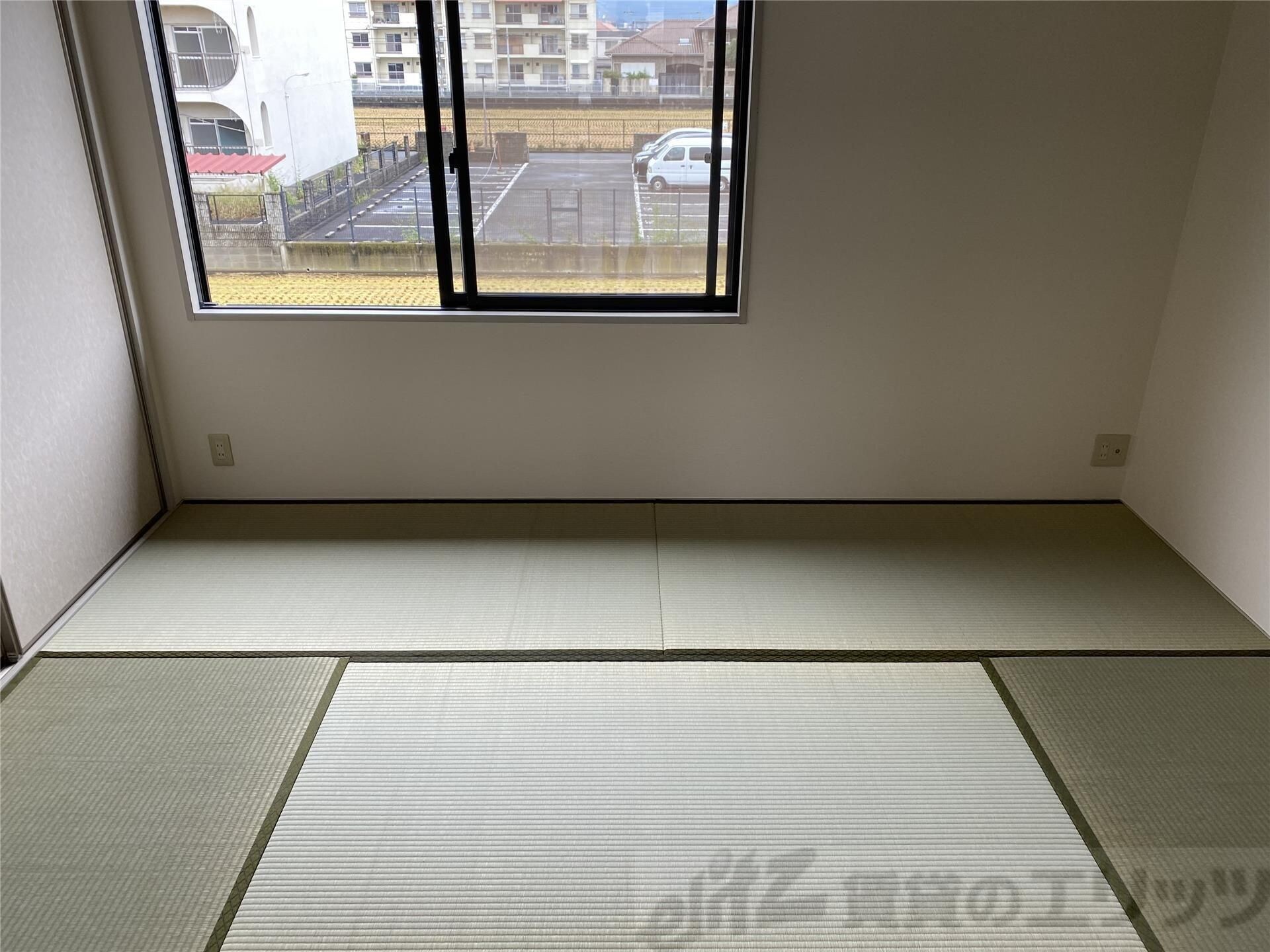 ローンコートの物件内観写真