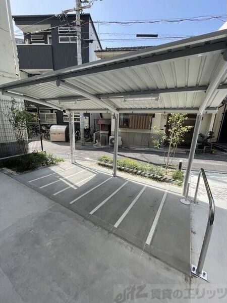 プレサンスＮＥＯ上新庄ＰＲＩＭＥＣＲＵＩＳの物件内観写真