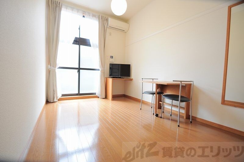 レオパレスリバーサイドウエストの物件内観写真