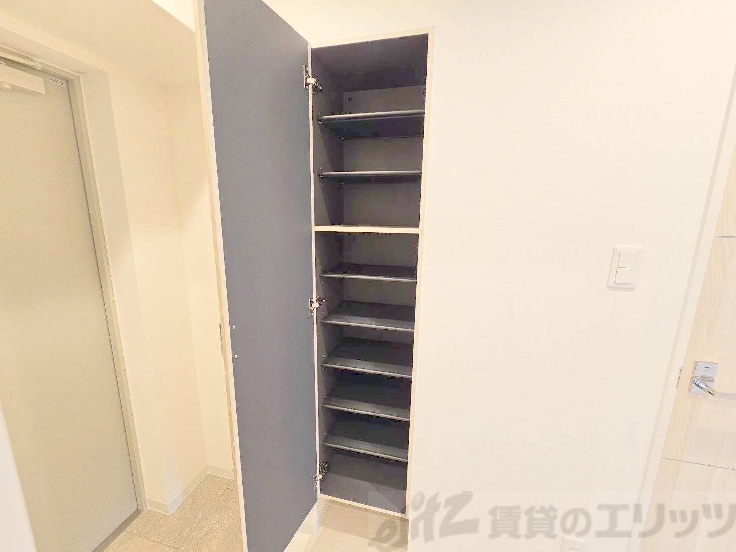 ガーデンクォーツ摂津正雀の物件内観写真