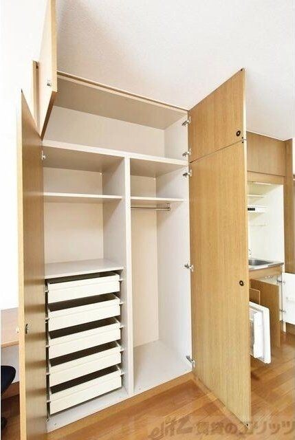 グランヴィ新大阪の物件内観写真