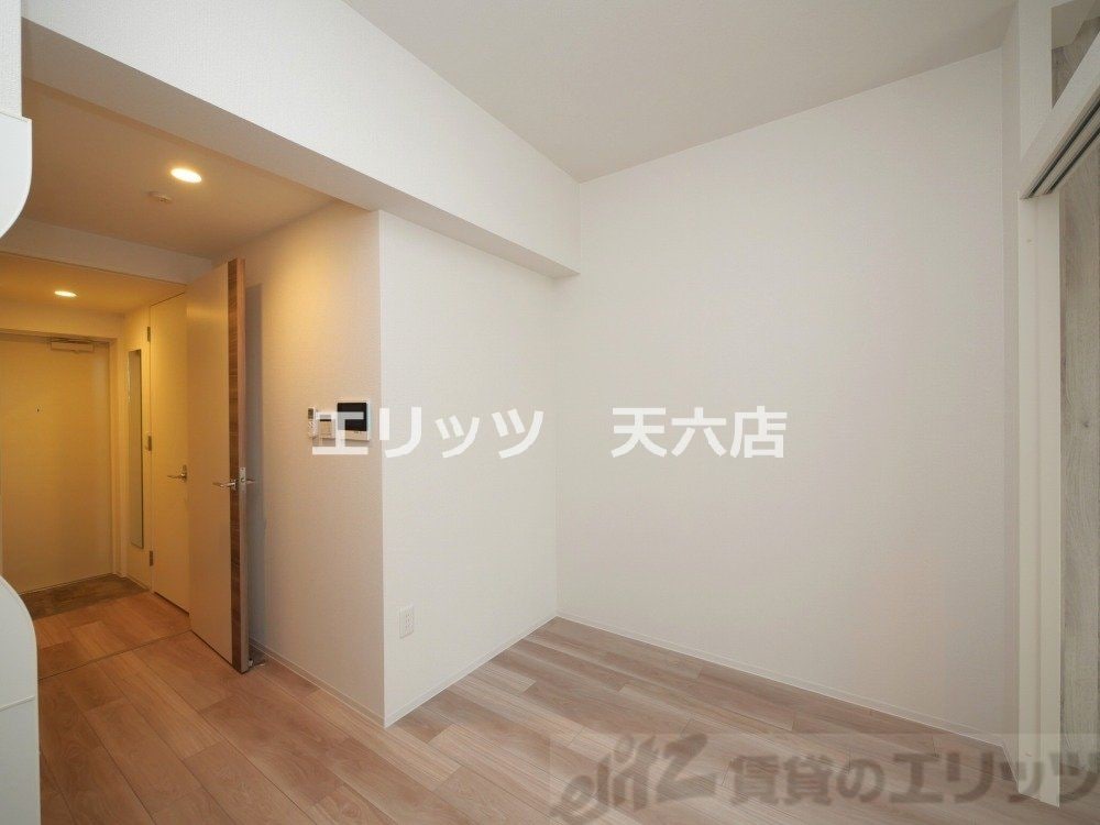 セレニテ新大阪エクラの物件内観写真