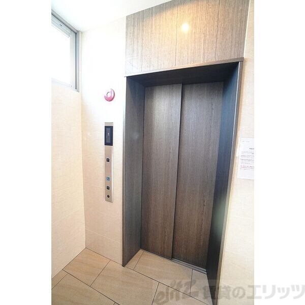 スペーシア江坂広芝町の物件内観写真