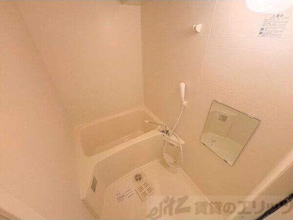 ドゥーエ江坂IIの物件内観写真