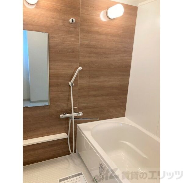 アーバンパーク緑地公園の物件内観写真