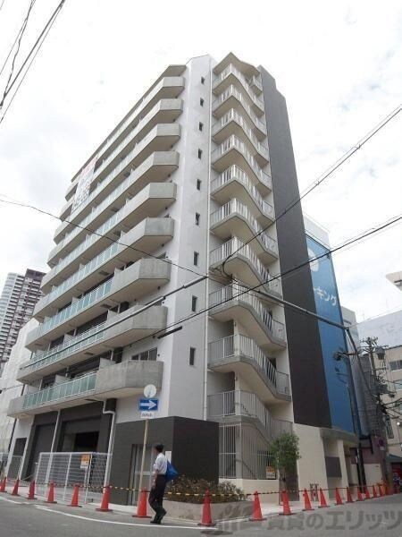 クレグラン北梅田の物件外観写真