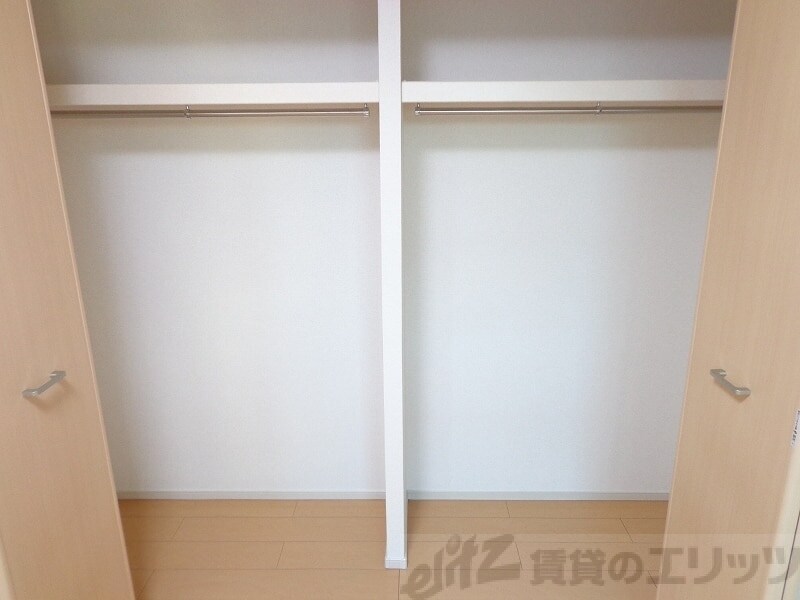 レヴール松ヶ丘の物件内観写真