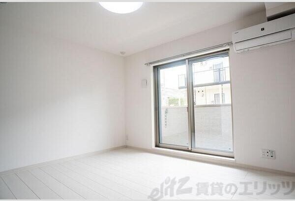 プルメリア東正雀の物件内観写真