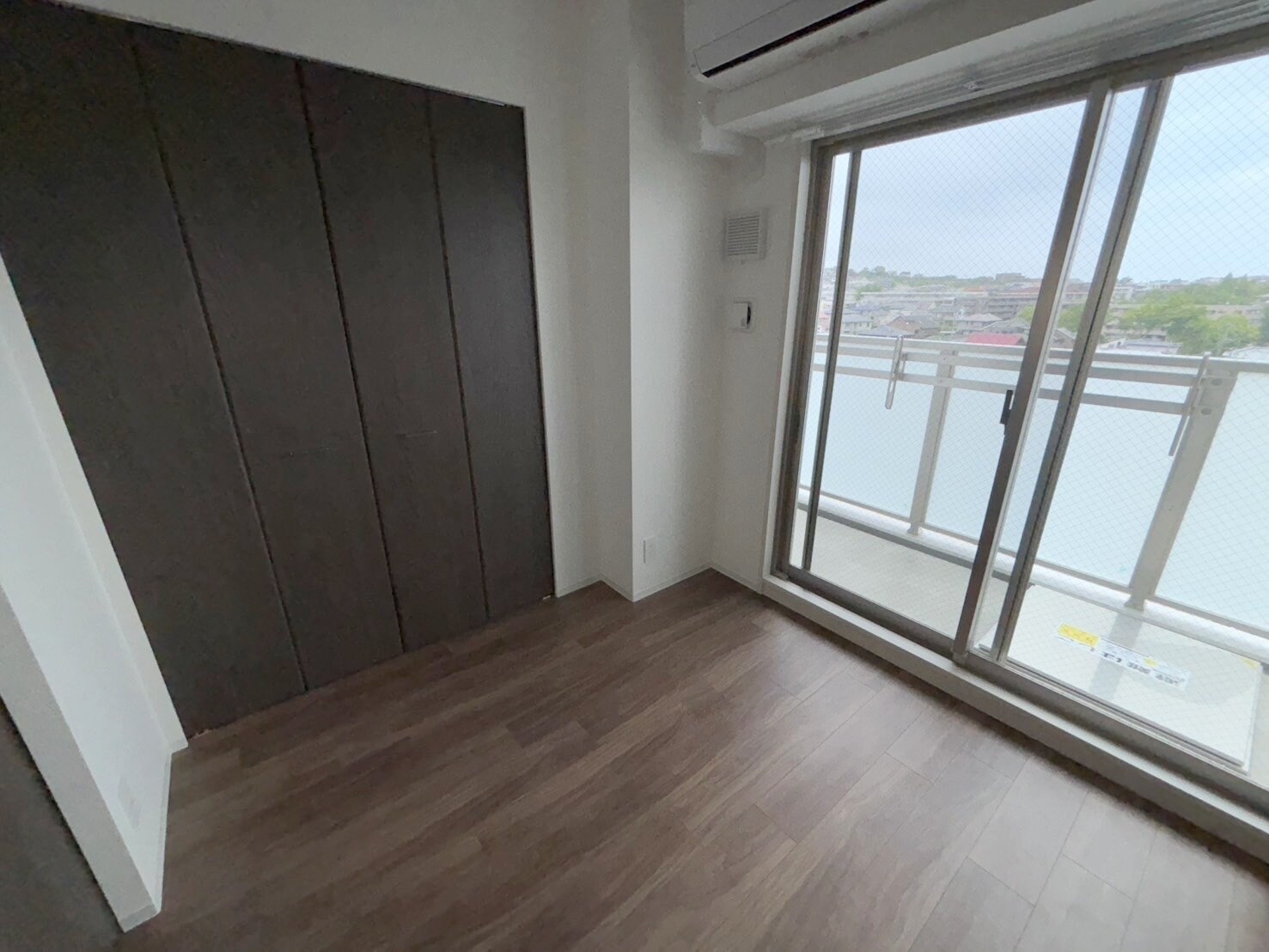 ArtizA緑地公園の物件内観写真