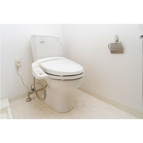 SERENiTE江坂四番館の物件内観写真