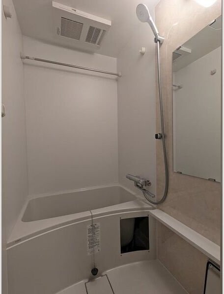 エスリード新大阪ザ・プレミアEASTの物件内観写真