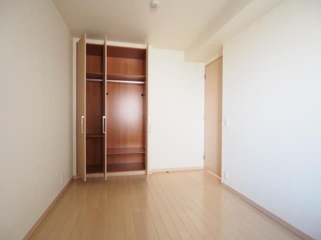 プラウド江坂の物件内観写真