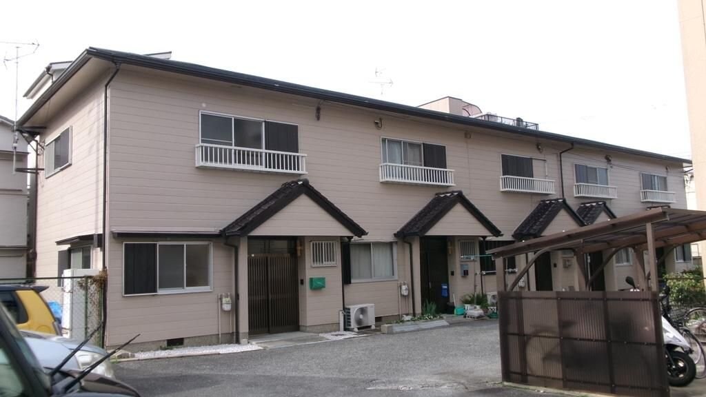 下村ハウスの物件外観写真