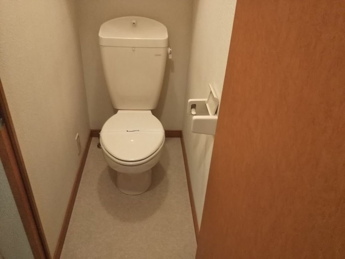 レオパレスパーシモン　辻子の物件内観写真