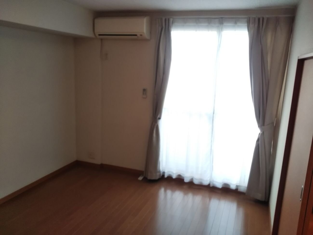 レオパレスパーシモン　辻子の物件内観写真