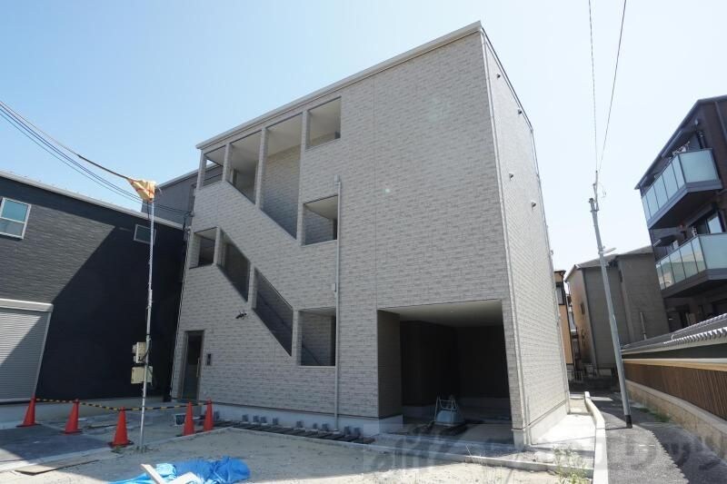 クレアトゥール岸辺1の物件外観写真